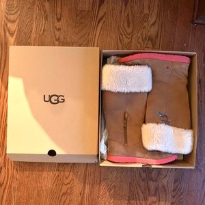 SOLD IN BUNDLE - UGG CORDUROY BOOTS WITH FAUX FUR NWT